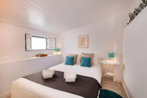 Urban & Trendy Duplex close to Lx Factory by Trip2Portugal